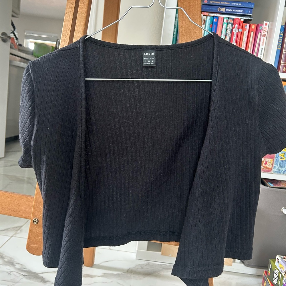 SHEIN Black Ribbed Knit Top